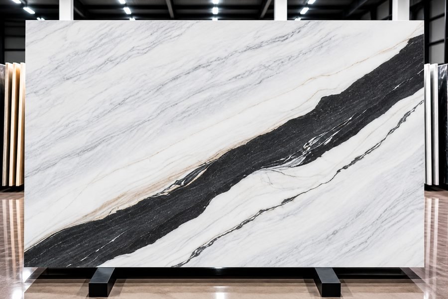 Bianco Lasa Covelano Macchia Vecchia Marble slab
